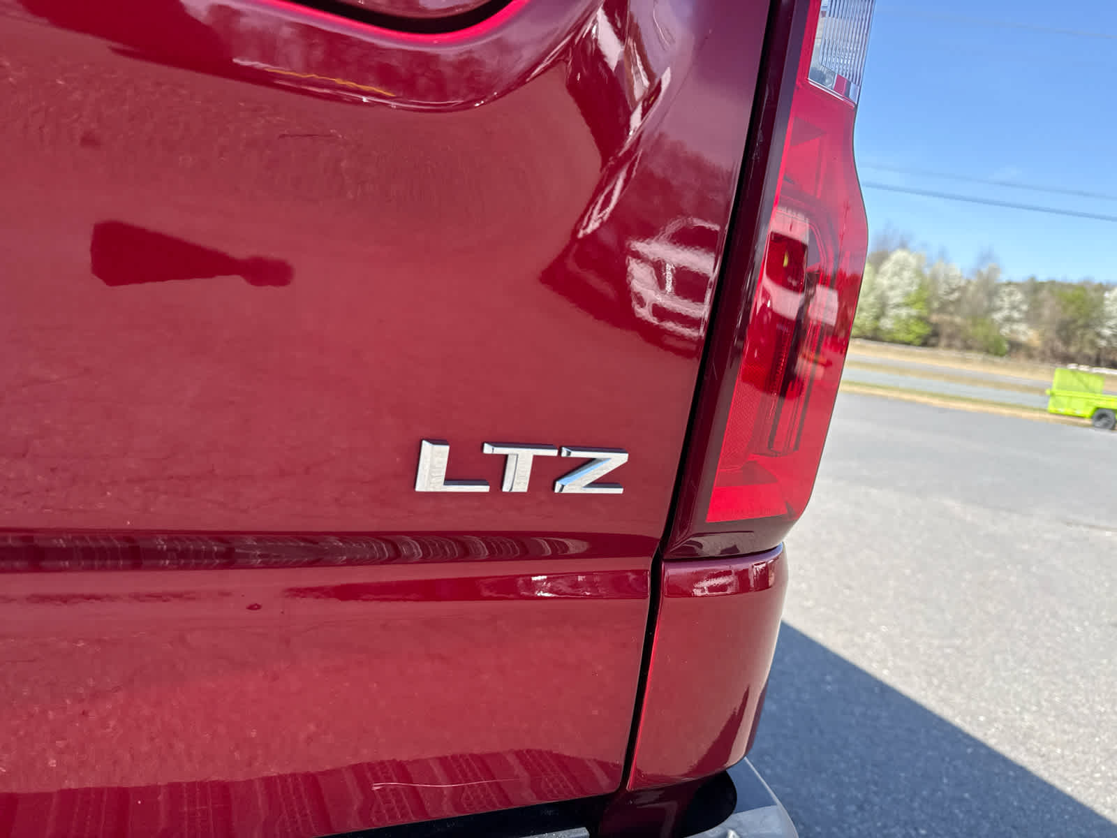 2021 Chevrolet Silverado 1500 4WD Crew Cab Short Bed LTZ