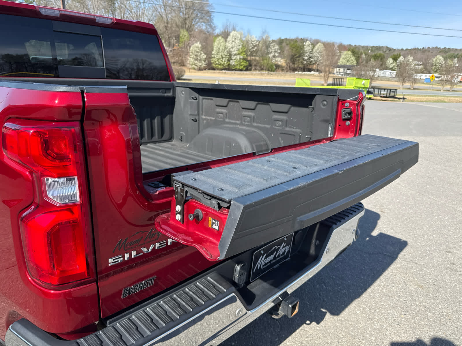 2021 Chevrolet Silverado 1500 4WD Crew Cab Short Bed LTZ