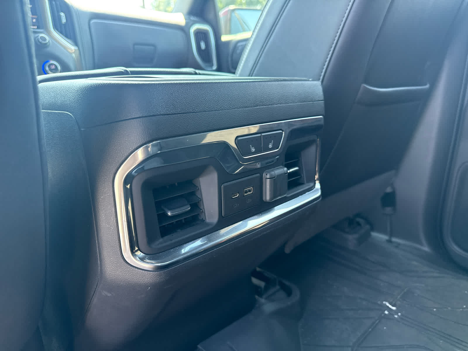2021 Chevrolet Silverado 1500 4WD Crew Cab Short Bed High Country
