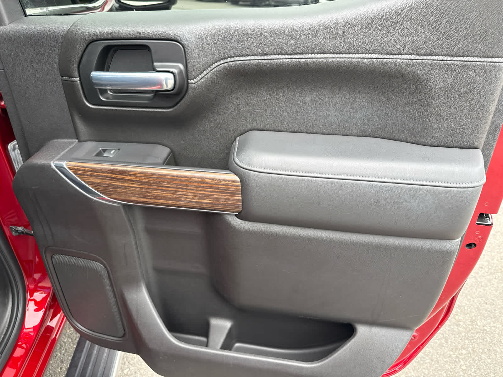 2021 Chevrolet Silverado 1500 4WD Crew Cab Short Bed High Country