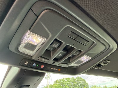 2021 Chevrolet Silverado 1500 4WD Crew Cab Short Bed High Country