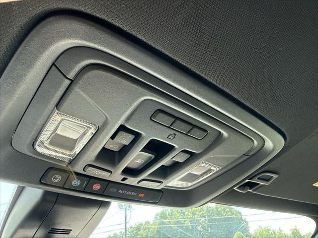 2021 Chevrolet Silverado 1500 4WD Crew Cab Short Bed High Country