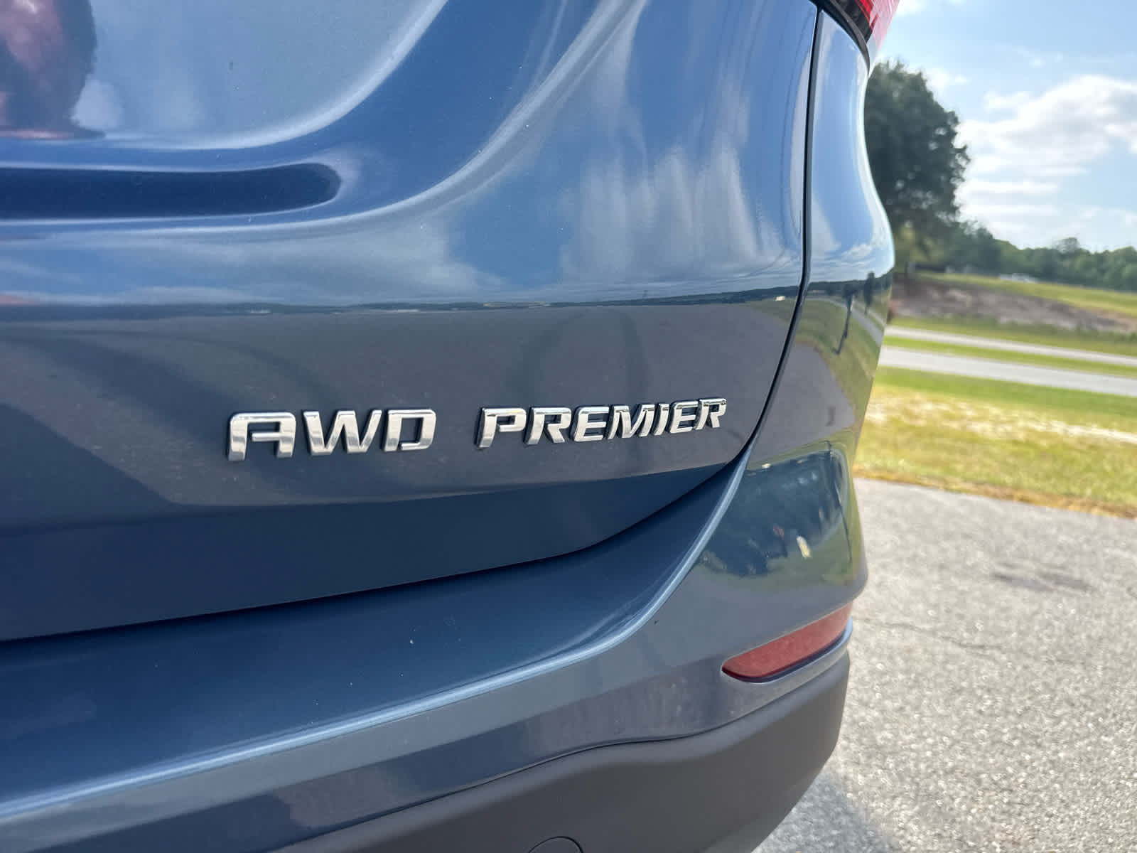 2024 Chevrolet Equinox AWD Premier