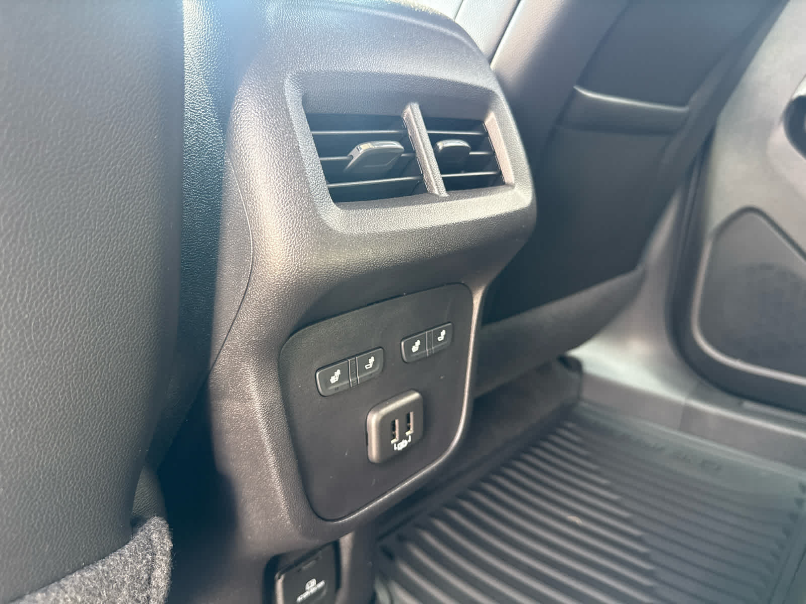 2024 Chevrolet Equinox AWD Premier