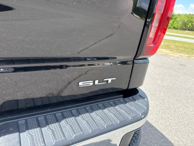 2025 GMC Sierra 1500 2WD Crew Cab Short Box SLT