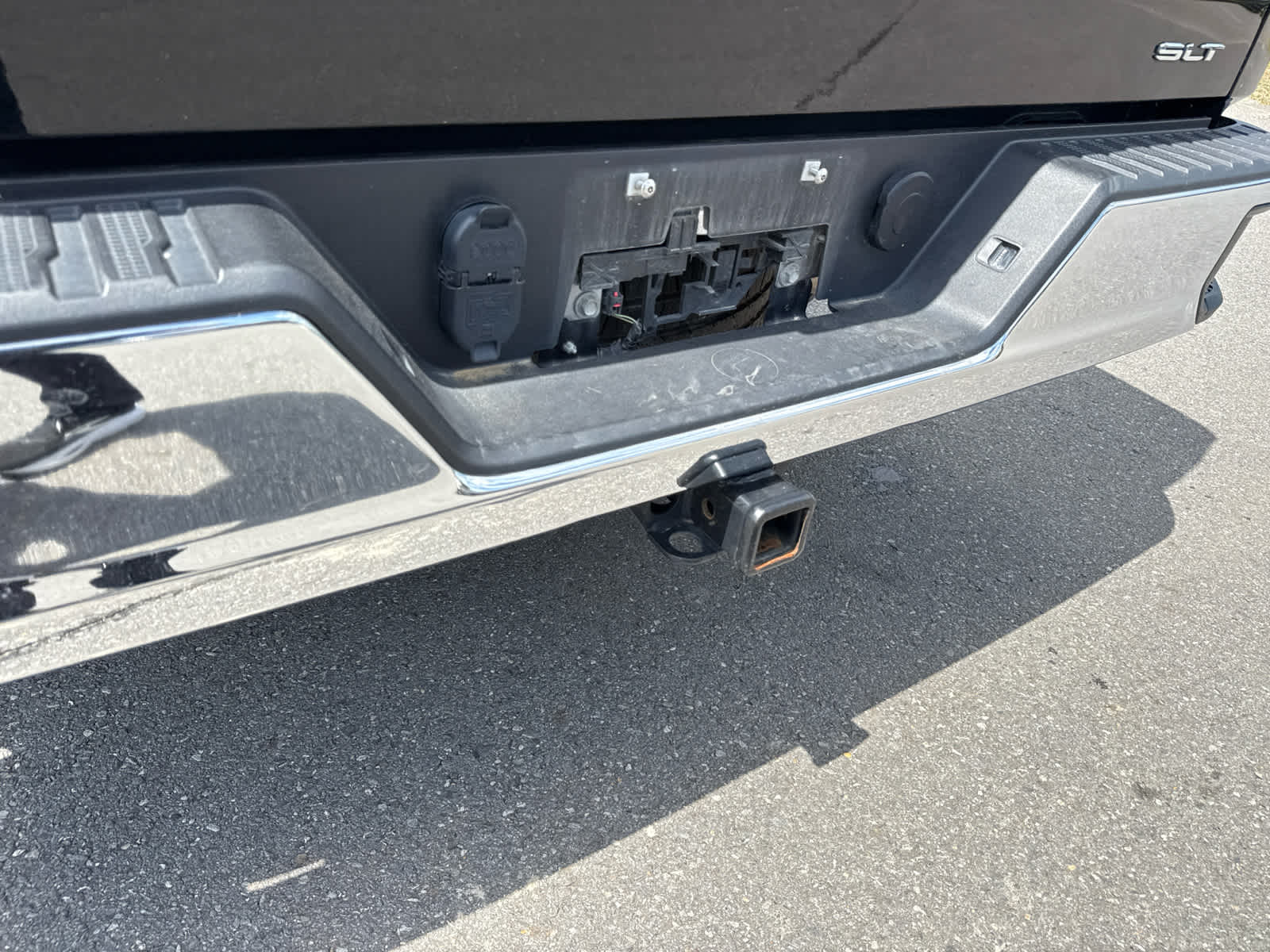 2025 GMC Sierra 1500 2WD Crew Cab Short Box SLT