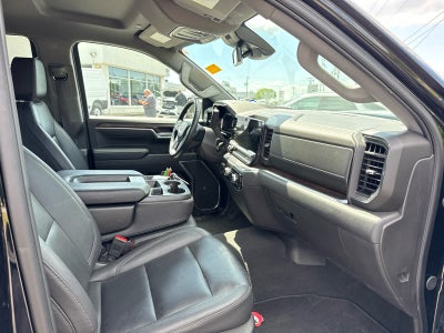 2025 GMC Sierra 1500 2WD Crew Cab Short Box SLT