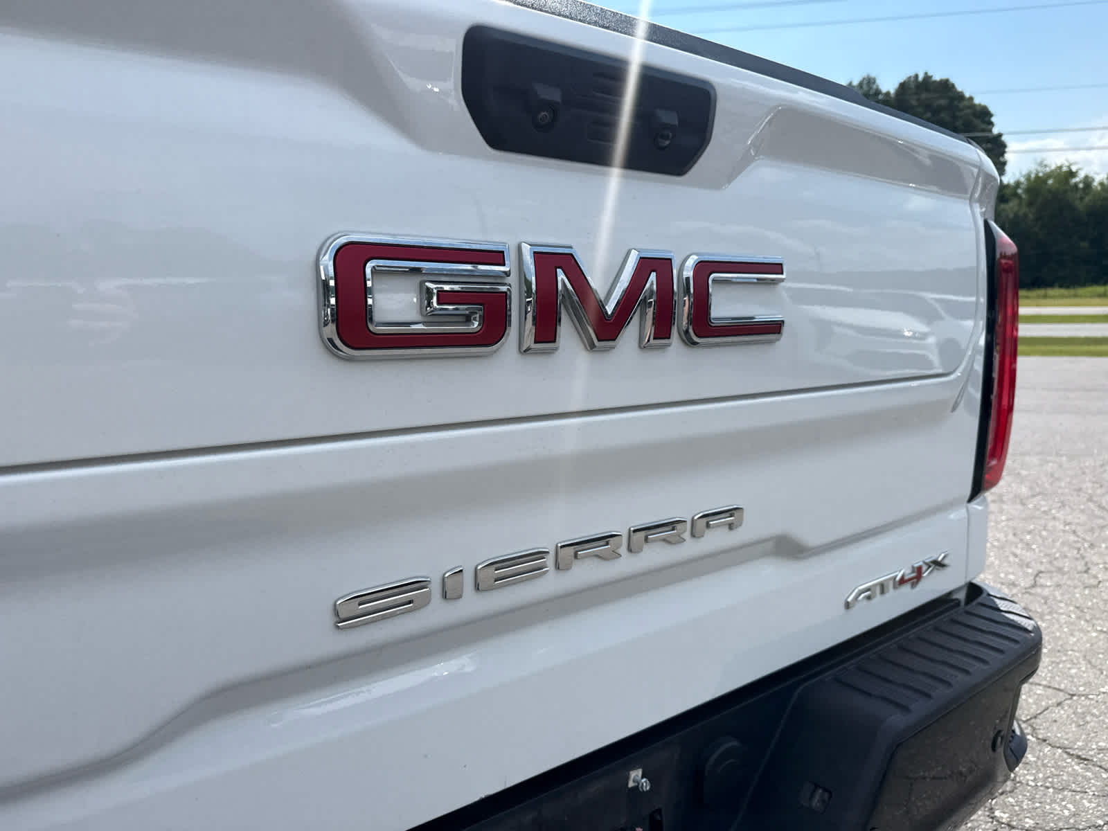 2024 GMC Sierra 1500 AT4X