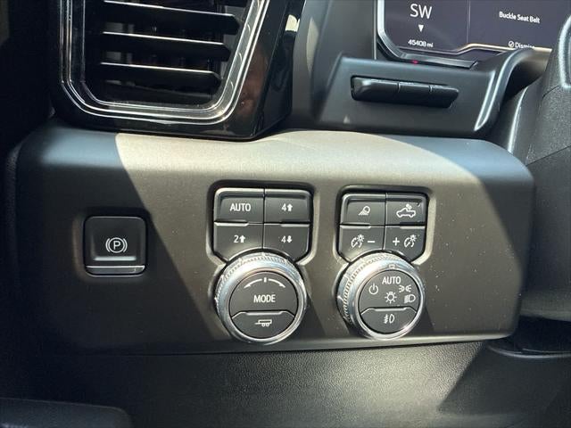 2024 GMC Sierra 1500 4WD Crew Cab Short Box AT4X
