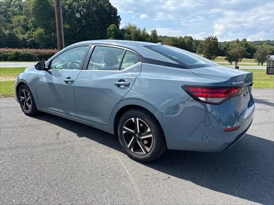2024 Nissan Sentra SV Xtronic CVT