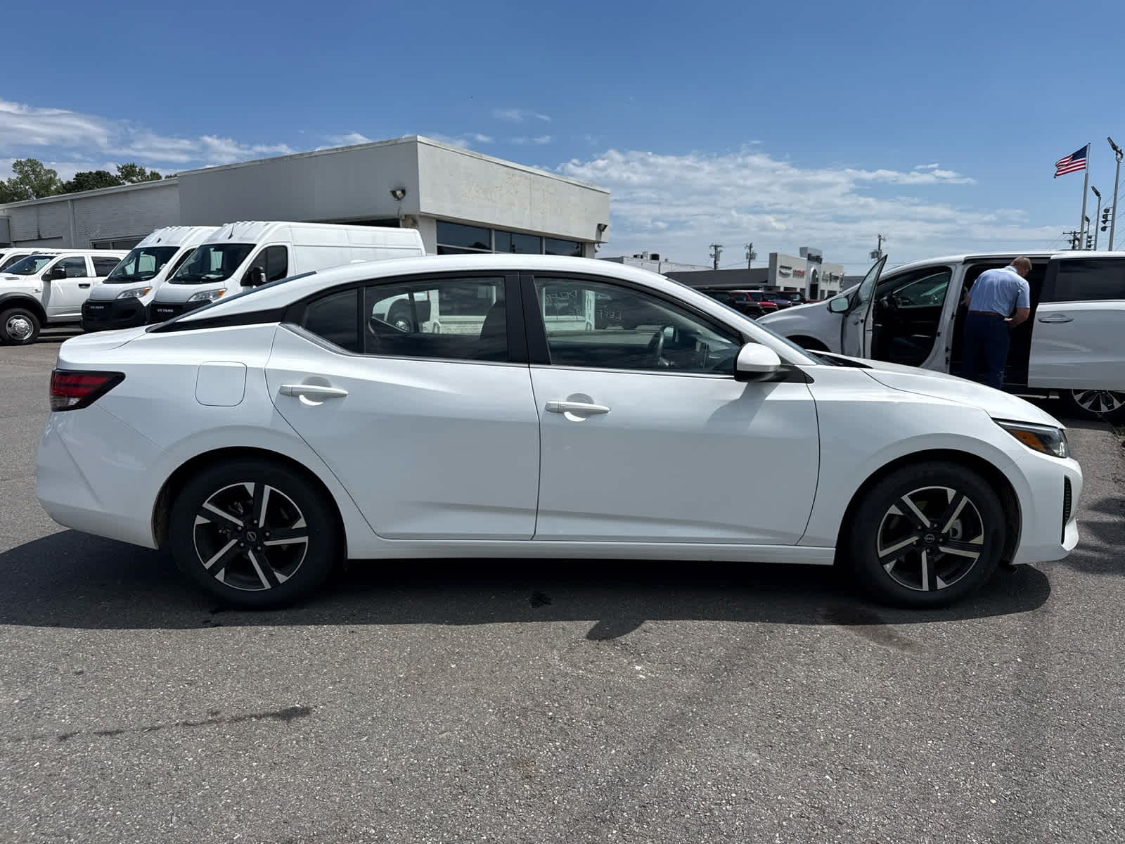 2025 Nissan Sentra SV