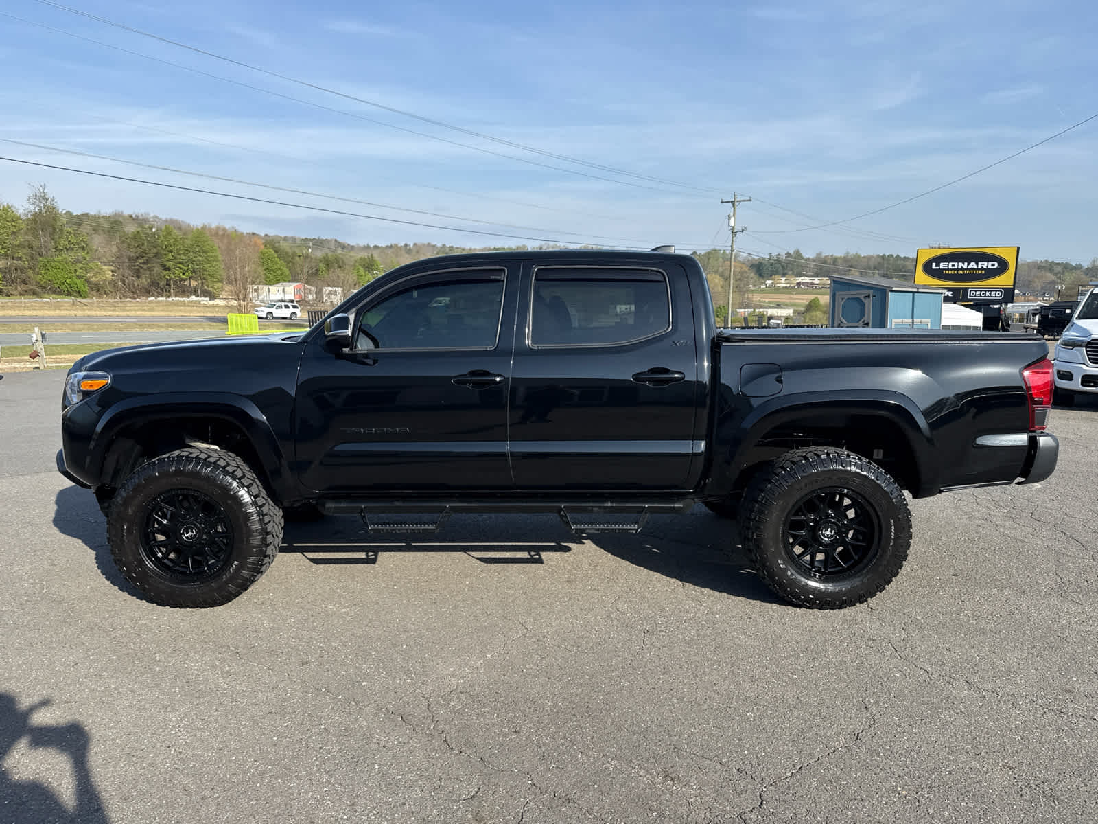 2023 Toyota Tacoma SR5 V6