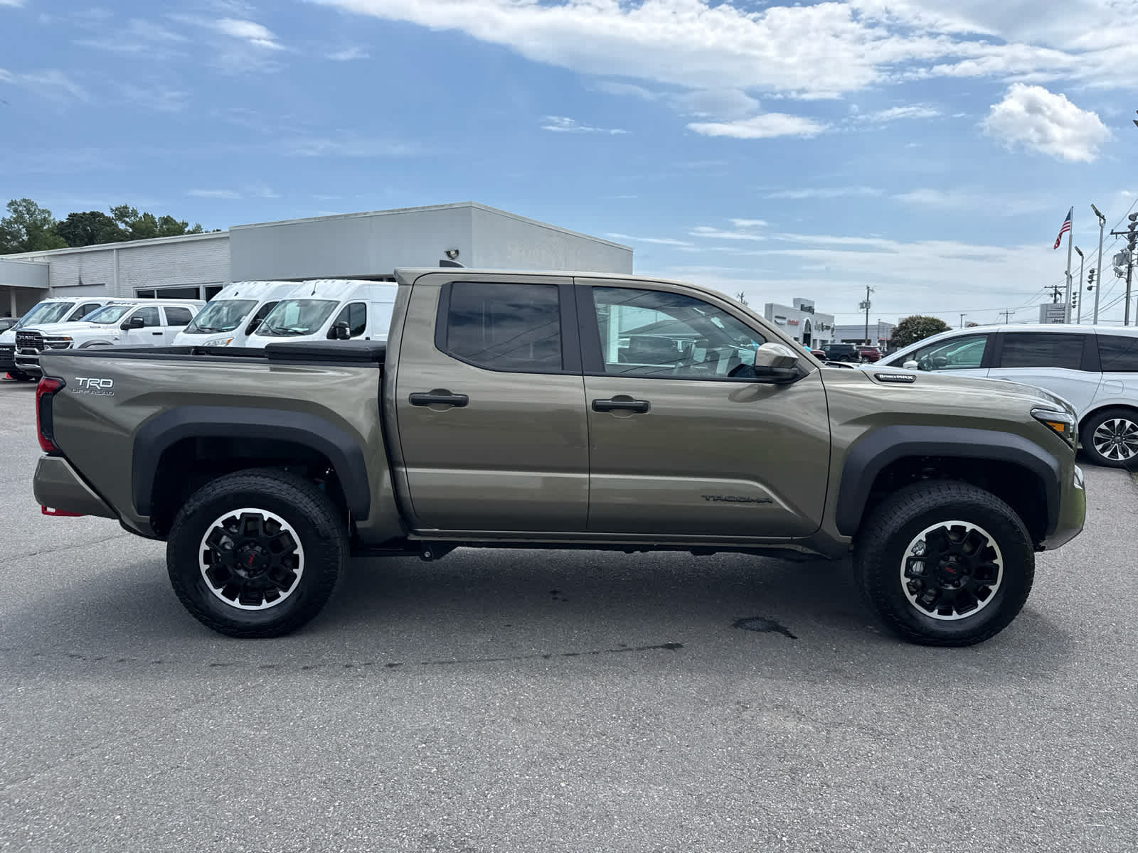 2025 Toyota Tacoma Hybrid TRD Off Road