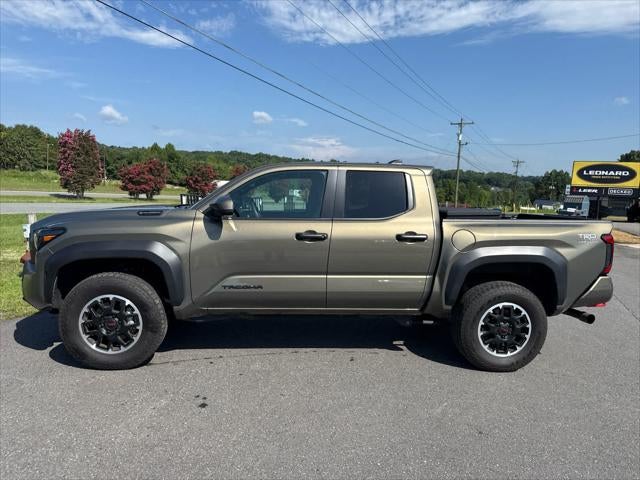 2025 Toyota Tacoma Hybrid TRD Off Road