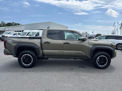 2025 Toyota Tacoma Hybrid TRD Off Road