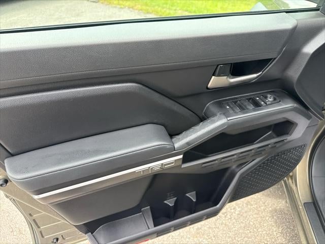 2025 Toyota Tacoma Hybrid TRD Off Road