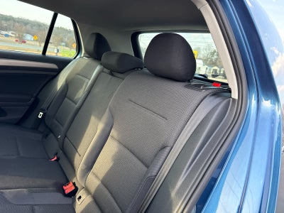 2016 Volkswagen Golf TSI S 4-Door