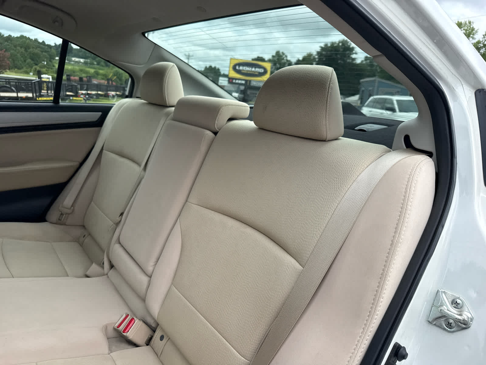 2015 Subaru Legacy 2.5i Premium