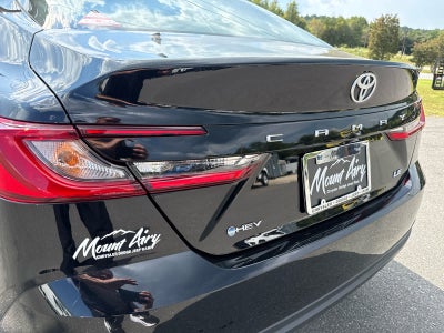 2025 Toyota Camry LE