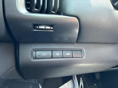 2025 Nissan Pathfinder SL FWD