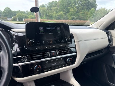 2023 Nissan Pathfinder SL 4WD