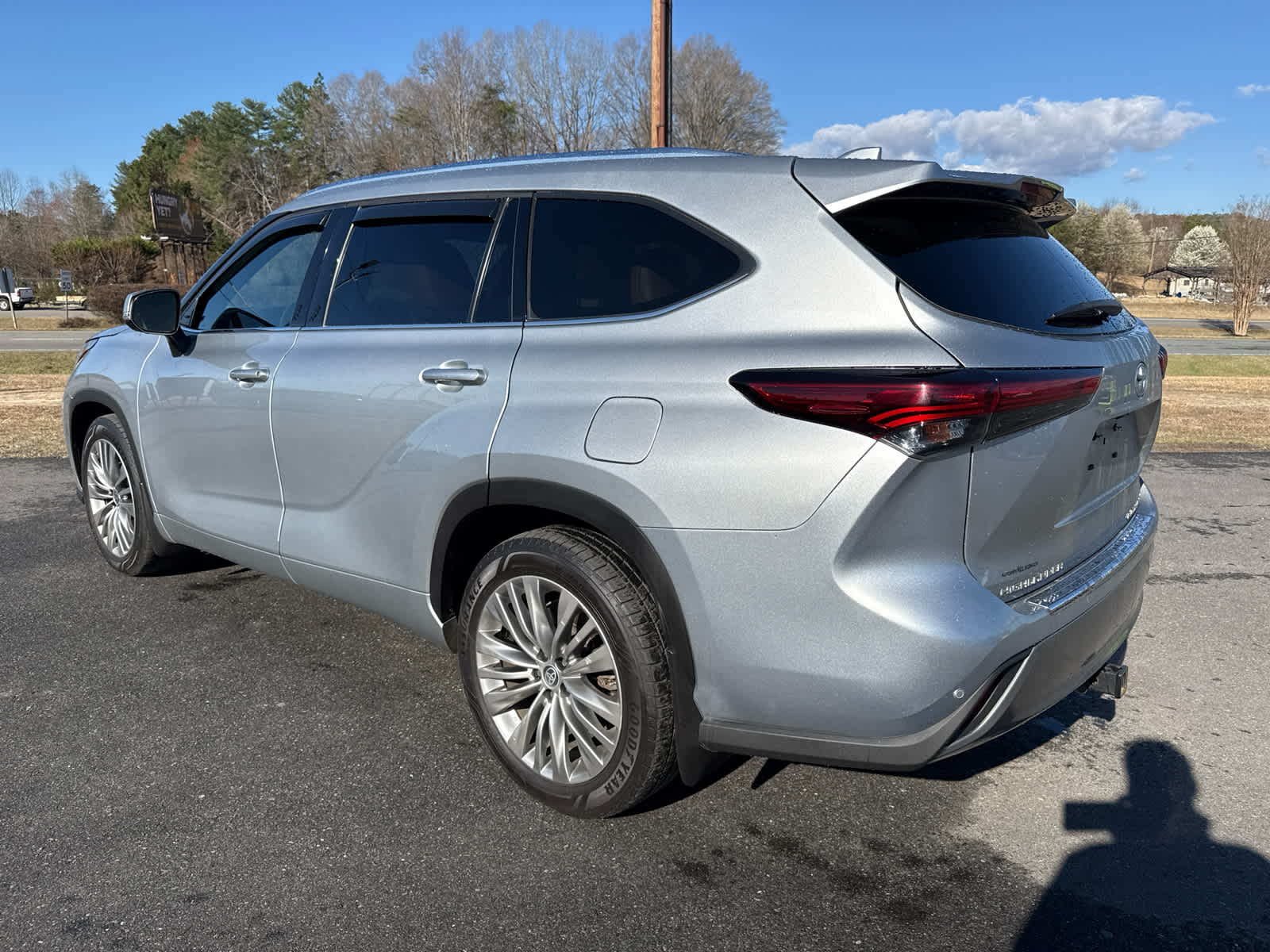 2022 Toyota Highlander Platinum