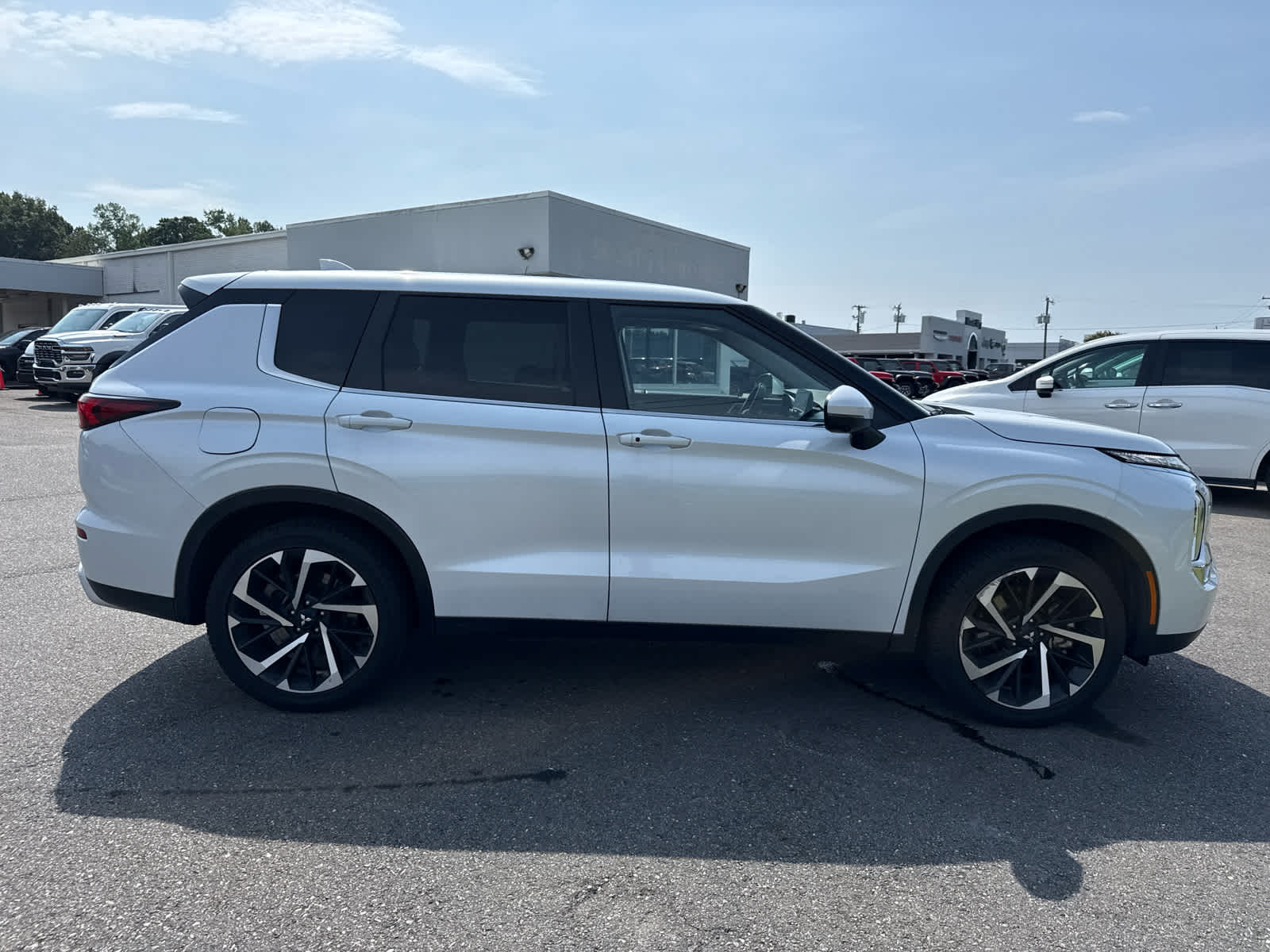 2024 Mitsubishi Outlander SE 2.5 S-AWC