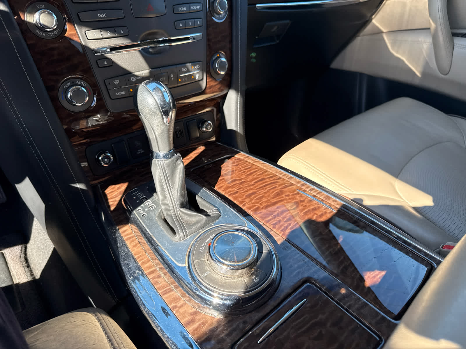 2018 Nissan Armada Platinum