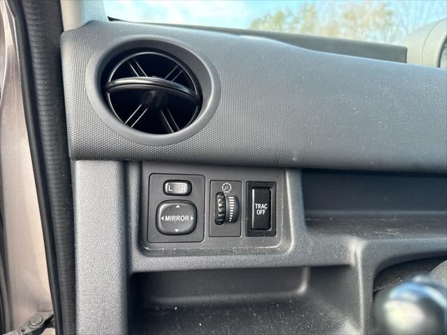 2005 Scion xB 5dr Wgn Auto (Natl)