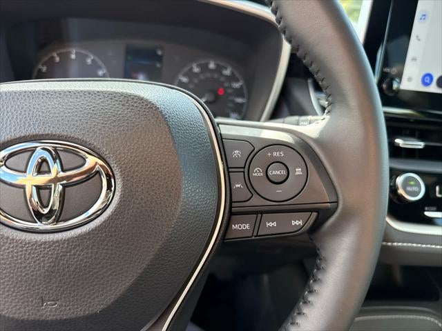 2025 Toyota Corolla Hatchback SE