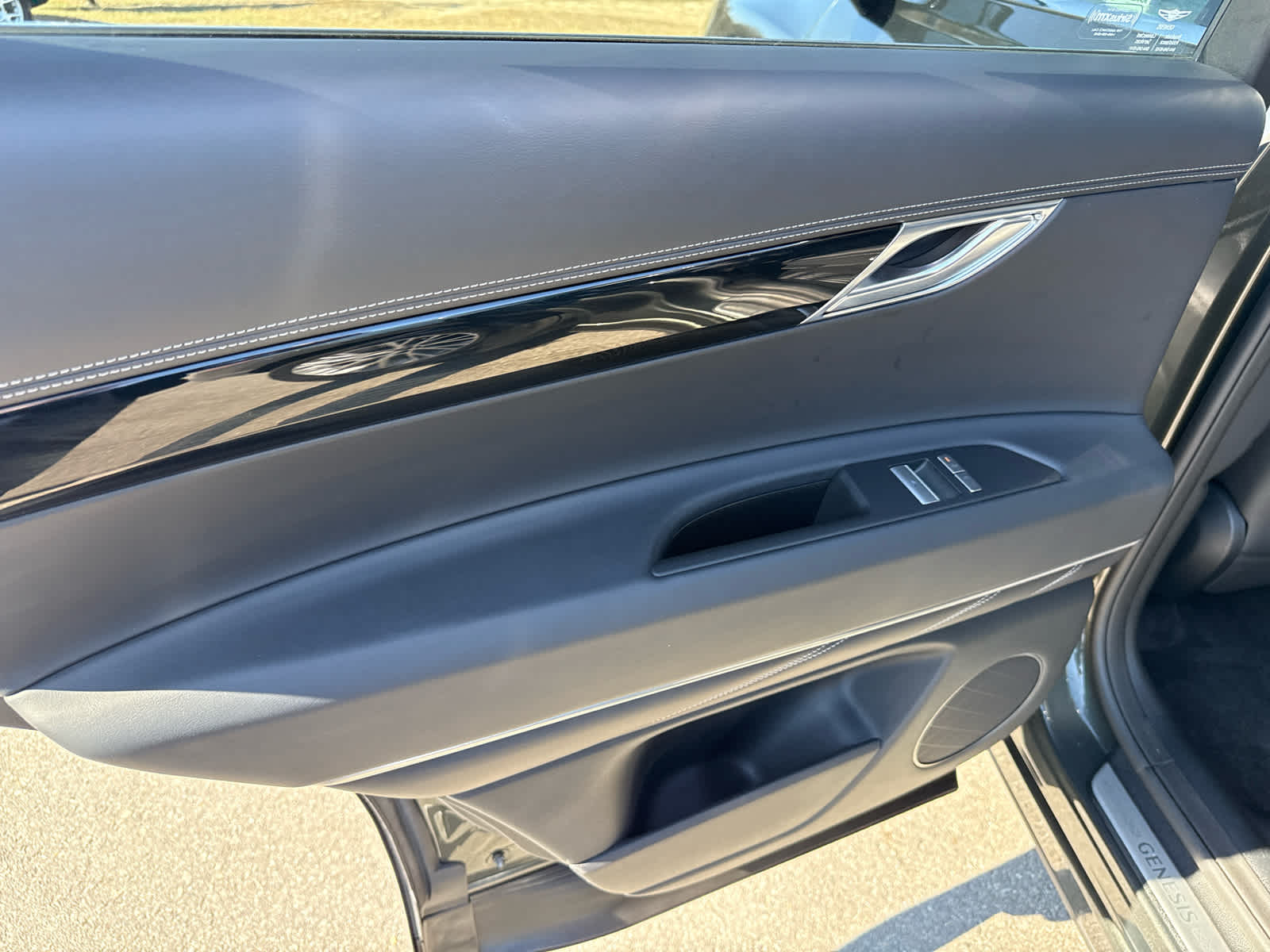 2025 Genesis GV80 2.5T Standard AWD