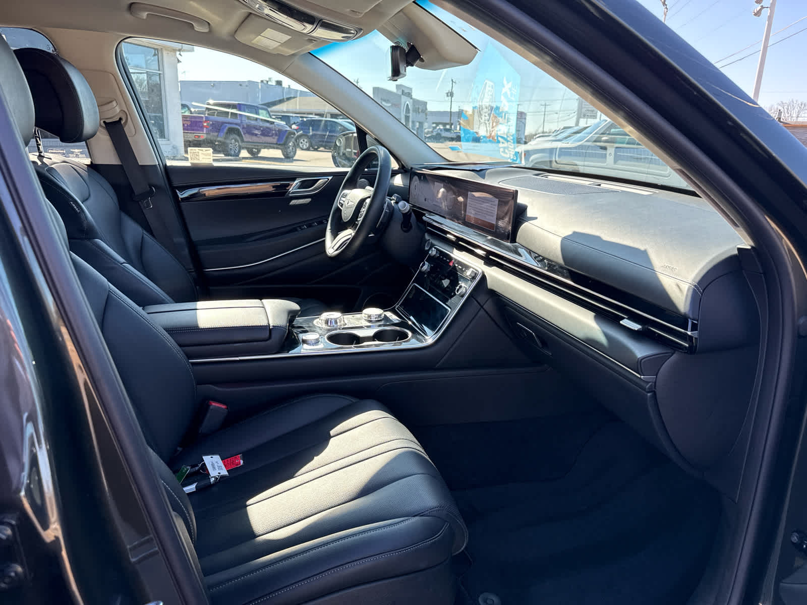 2025 Genesis GV80 2.5T Standard AWD