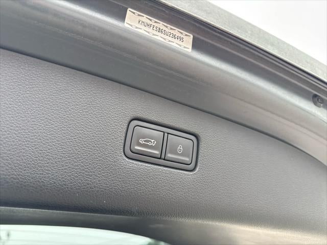 2025 Genesis GV80 2.5T Standard AWD