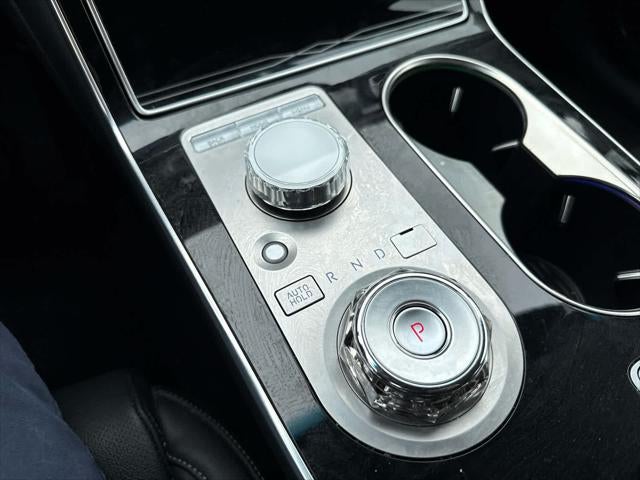 2025 Genesis GV80 2.5T Standard AWD