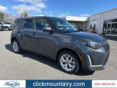 2024 Kia Soul LX