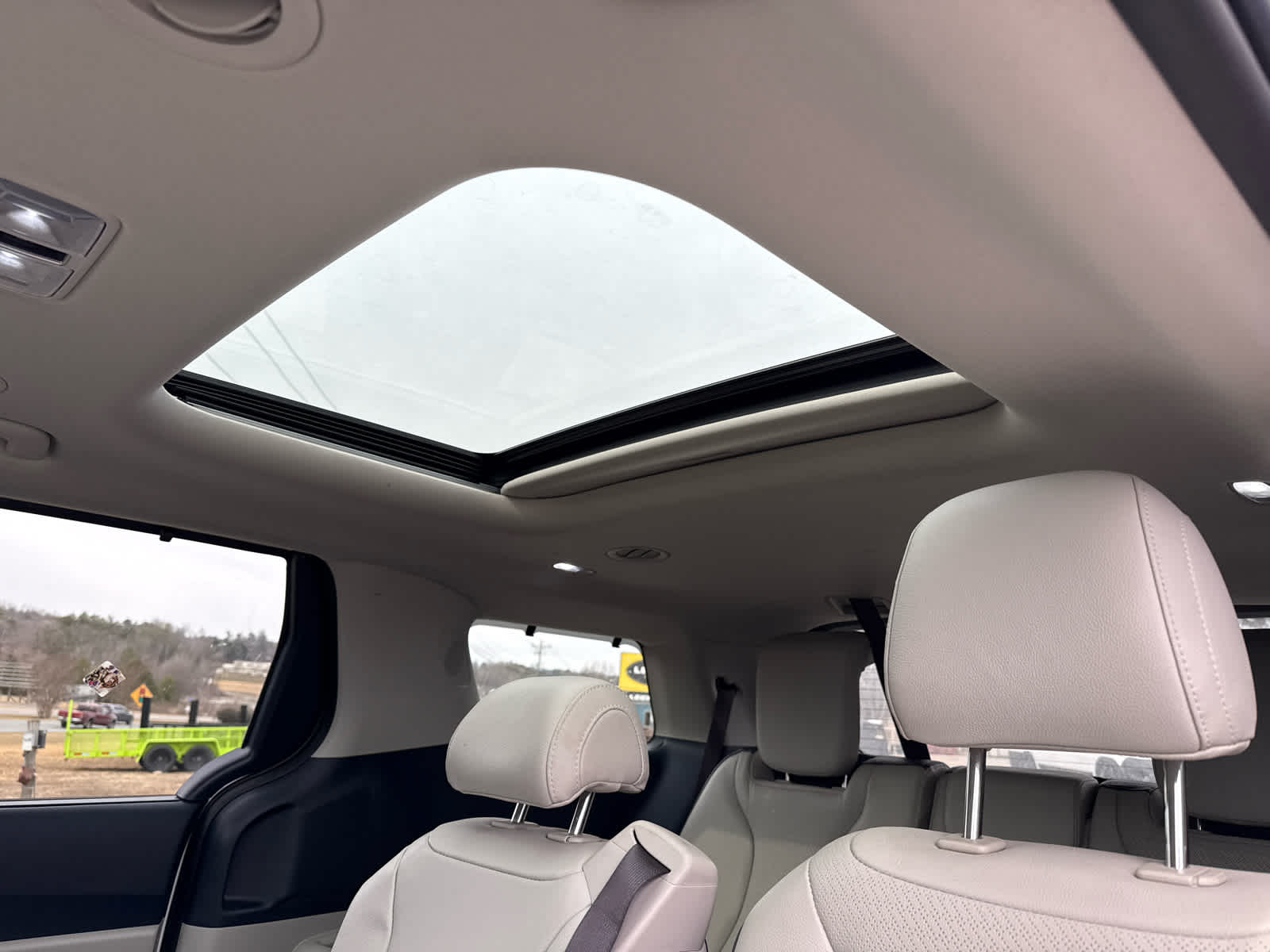 2025 Kia Carnival MPV SX Prestige