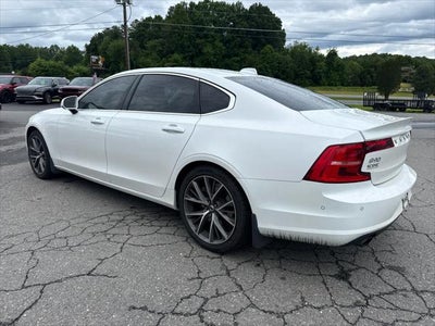 2018 Volvo S90 T5 Momentum