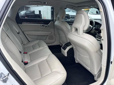 2018 Volvo S90 T5 Momentum