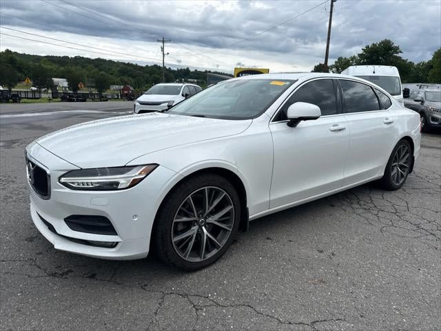 2018 Volvo S90 T5 Momentum