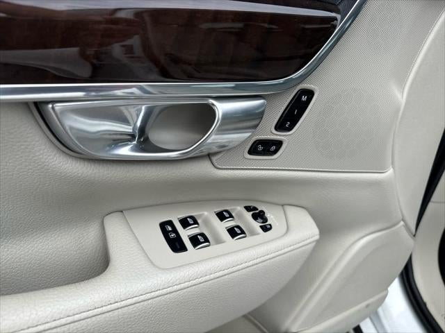 2018 Volvo S90 T5 Momentum