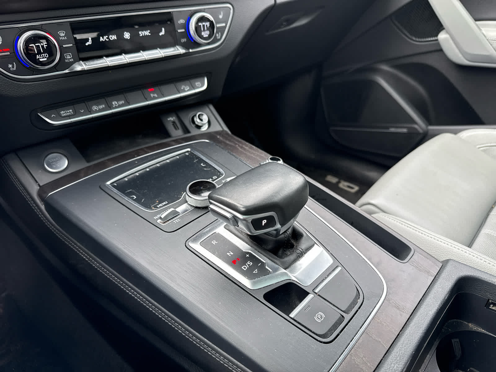 2018 Audi Q5 2.0T Premium