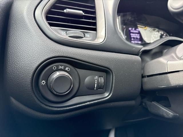 2023 Jeep Renegade Latitude 4x4