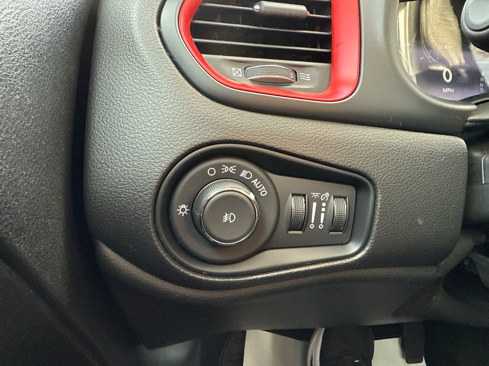 2023 Jeep Renegade Trailhawk 4x4