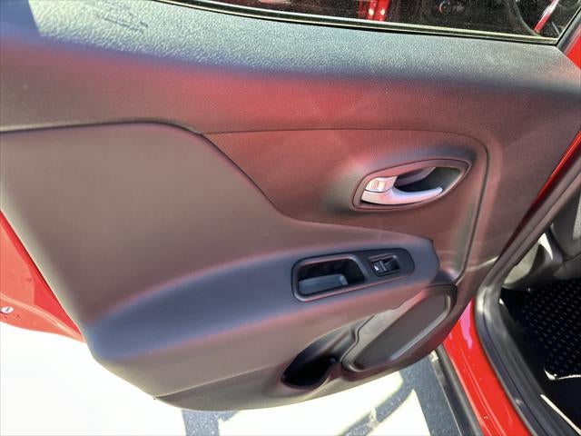 2023 Jeep Renegade Trailhawk 4x4