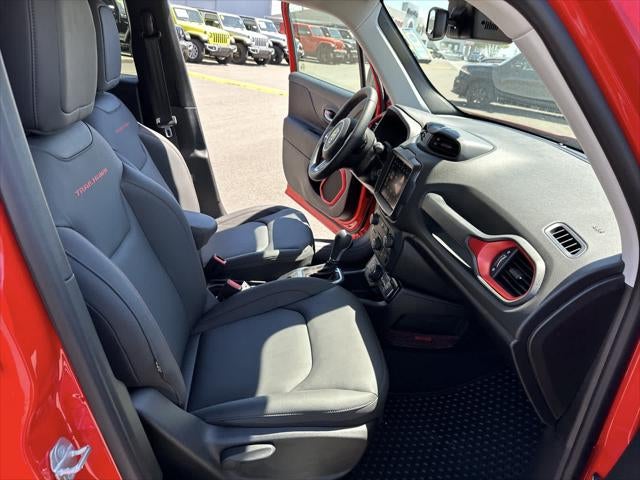 2023 Jeep Renegade Trailhawk 4x4