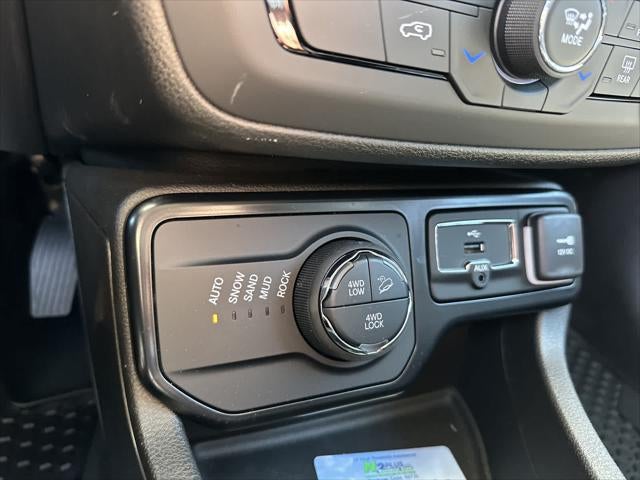 2023 Jeep Renegade Trailhawk 4x4