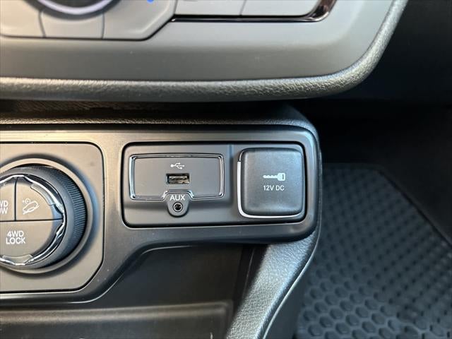 2023 Jeep Renegade Trailhawk 4x4