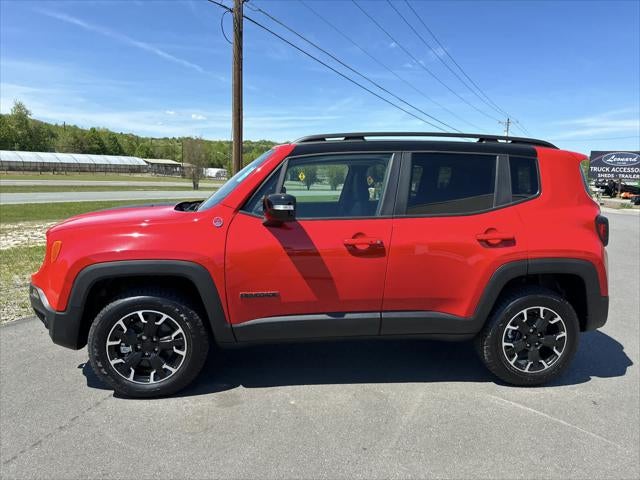 2023 Jeep Renegade Trailhawk 4x4