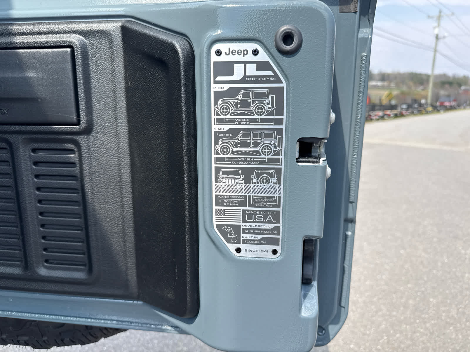 2024 Jeep Wrangler Sport S