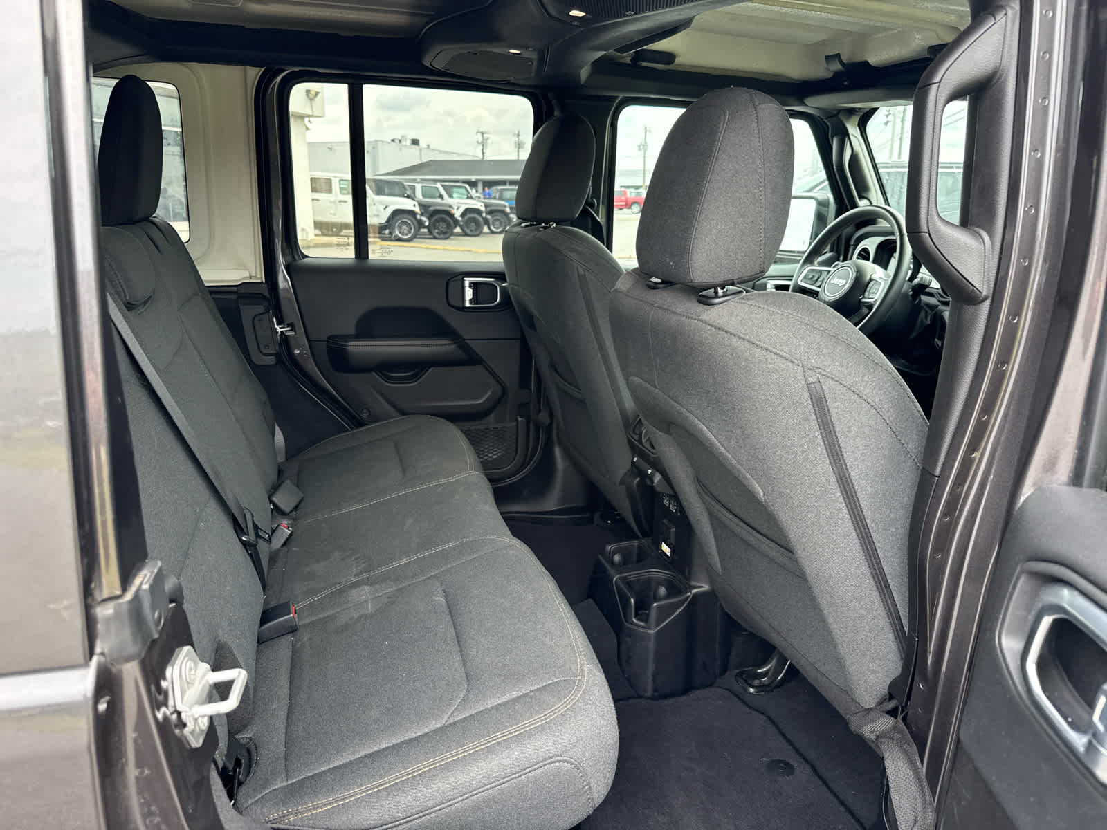 2025 Jeep Wrangler Sahara